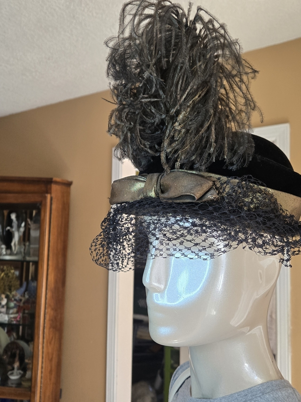 Vintage Nat Frank NY Feather Veil Cocktail Fascinator Hat Gothic - Picture 2 of 16